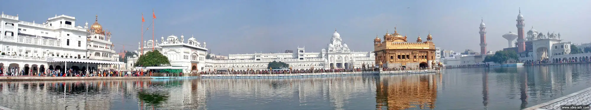 Sri Harmandir Sahib – Panoramablick auf den Goldenen Tempel und den heiligen Sarovar, Amritsar